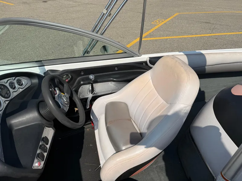 Slide: The Image of MasterCraft ProStar 197 2005 - 12