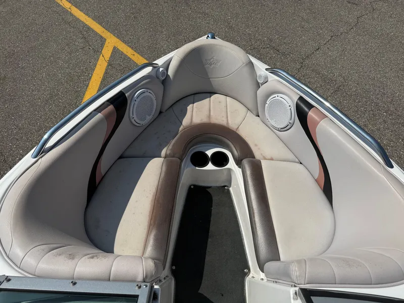 Slide: The Image of MasterCraft ProStar 197 2005 - 14