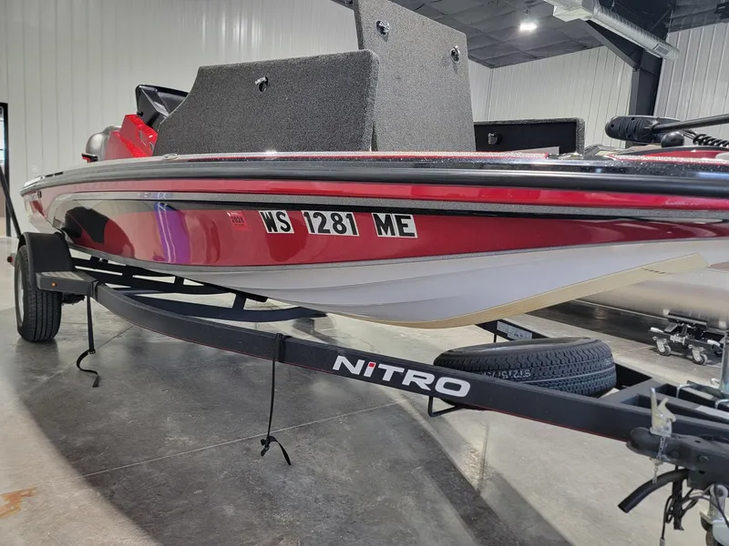 Slide: The Image of Nitro Z18 2020 - 3