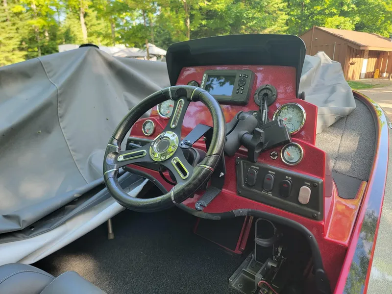 Slide: The Image of Nitro Z18 2020 - 7