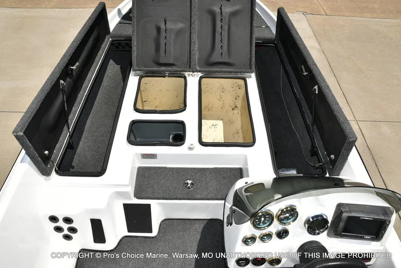 Slide: The Image of Bass Cat Cougar FTD 2007 - 6