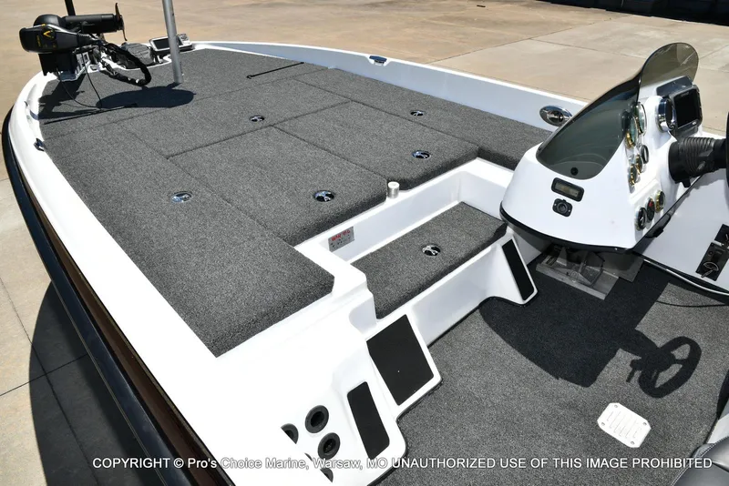 Slide: The Image of Bass Cat Cougar FTD 2007 - 9