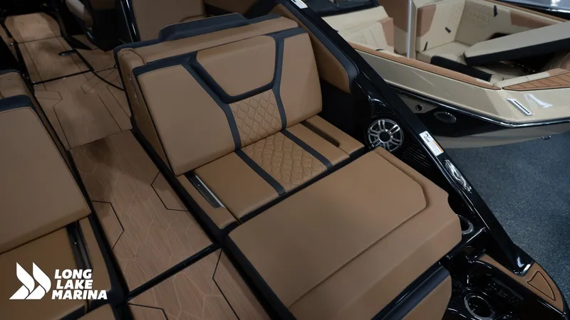 Slide: The Image of Yamaha 255XD 2025 - 10