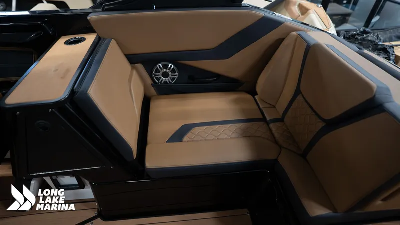 Slide: The Image of Yamaha 255XD 2025 - 13