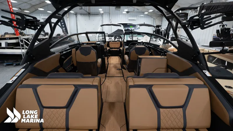 Slide: The Image of Yamaha 255XD 2025 - 8