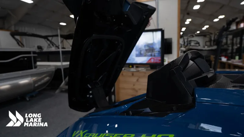 Slide: The Image of Yamaha VX CRUISER HO 2025 - 14