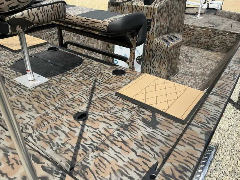 Slide: The Image of Xpress Hyper-Lift H190 Bay Series 2026 - 5