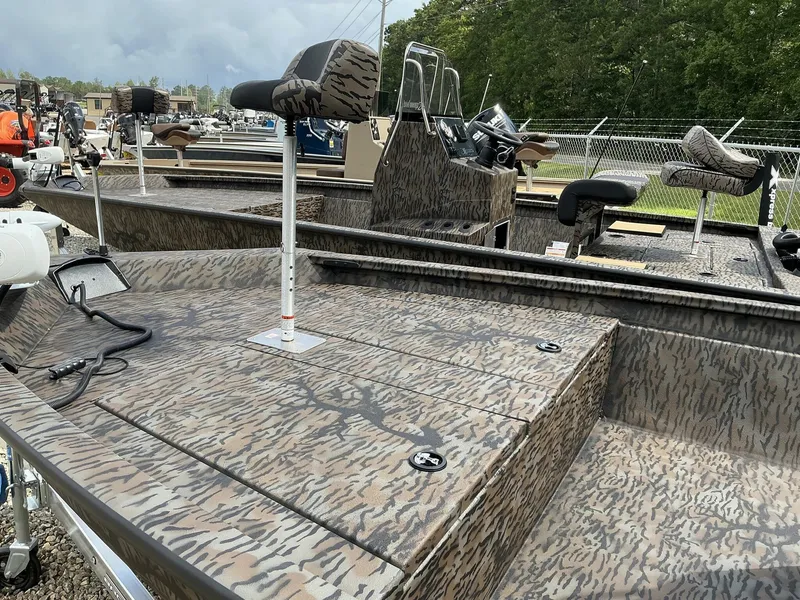 Slide: The Image of Xpress Hyper-Lift H190 Bay Series 2026 - 7