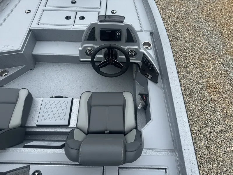 Slide: The Image of Xpress Hyper-Lift Crappie Series 2026 - 5