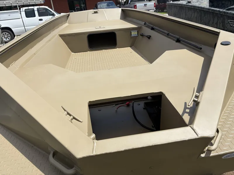 Slide: The Image of Edge Duck Boats Sportsman Series 656DB 2025 - 4