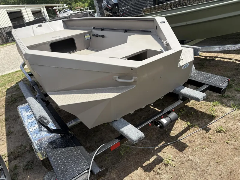 Slide: The Image of Edge Duck Boats Standard Series 553 2025 - 3