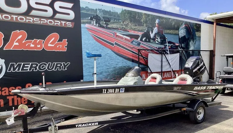 Slide: The Image of Tracker Pro 190 TX 2013 - 3