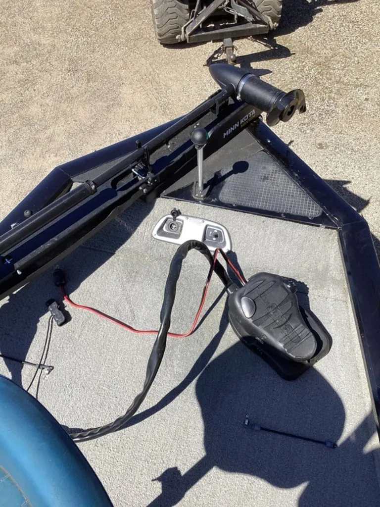 Slide: The Image of Tracker Pro 190 TX 2013 - 35