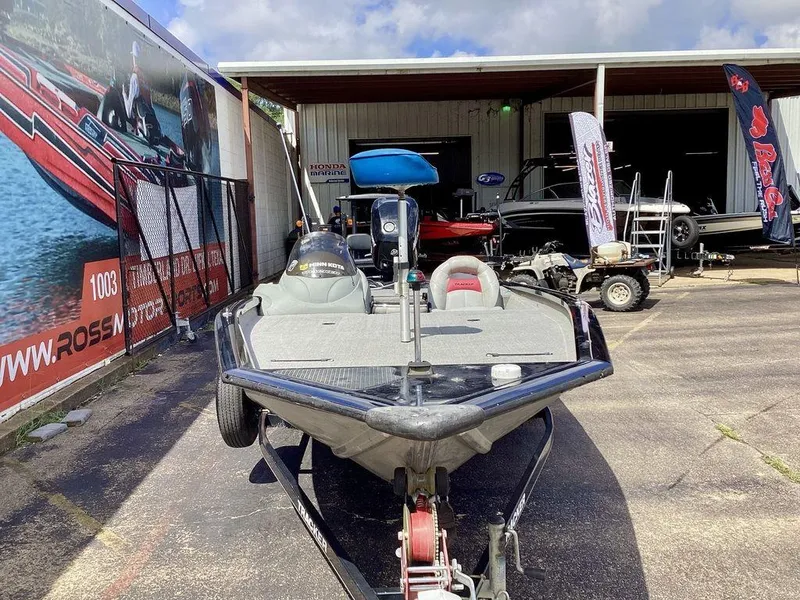 Slide: The Image of Tracker Pro 190 TX 2013 - 4