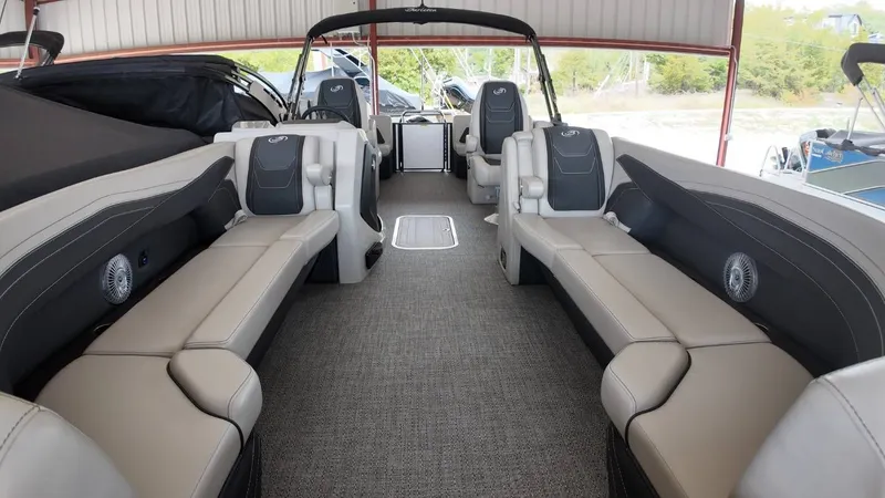 Slide: The Image of Barletta Cabrio 24QC 2026 - 4