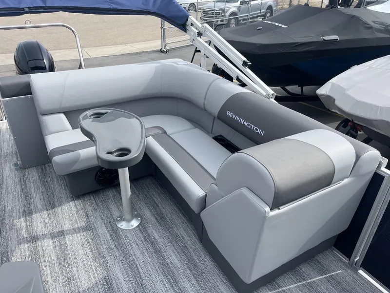 Slide: The Image of Bennington 20 S SR 2025 - 14