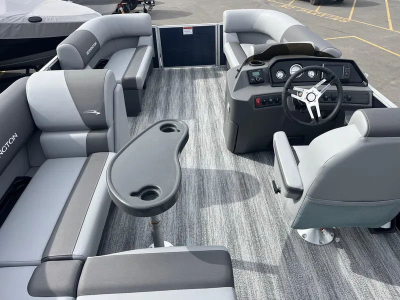 Slide: The Image of Bennington 20 S SR 2025 - 20