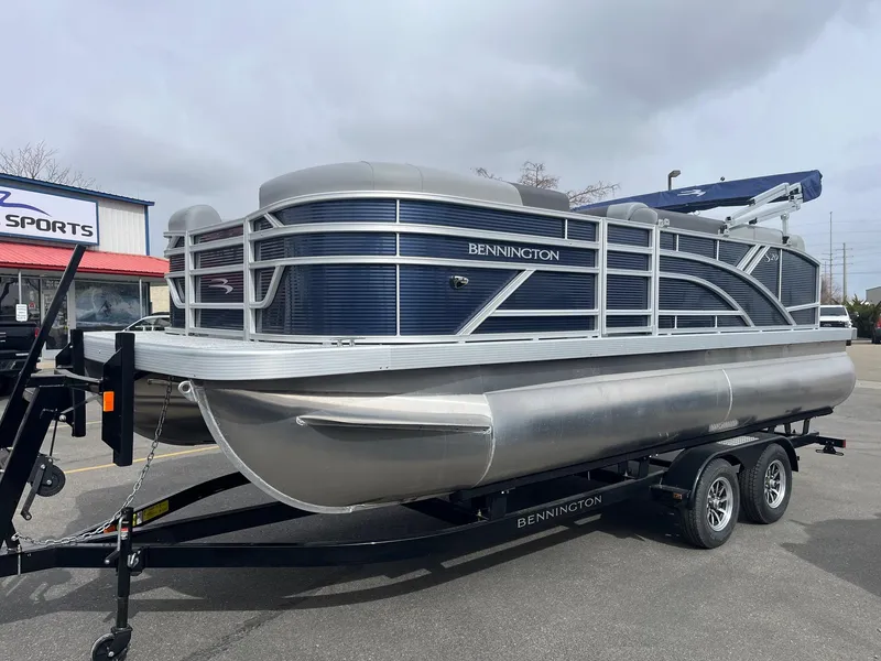 Slide: The Image of Bennington 20 S SR 2025 - 8