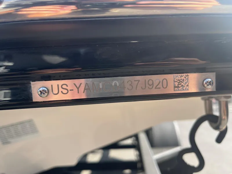 Slide: The Image of Yamaha 212S 2020 - 34