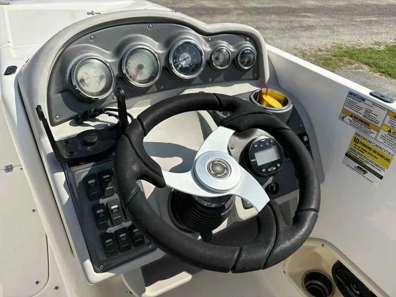 Slide: The Image of Hurricane FunDeck GS 220 OB 2009 - 9