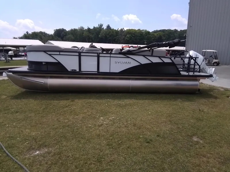 Slide: The Image of Sylvan L-3 CLZ 2025 - 4