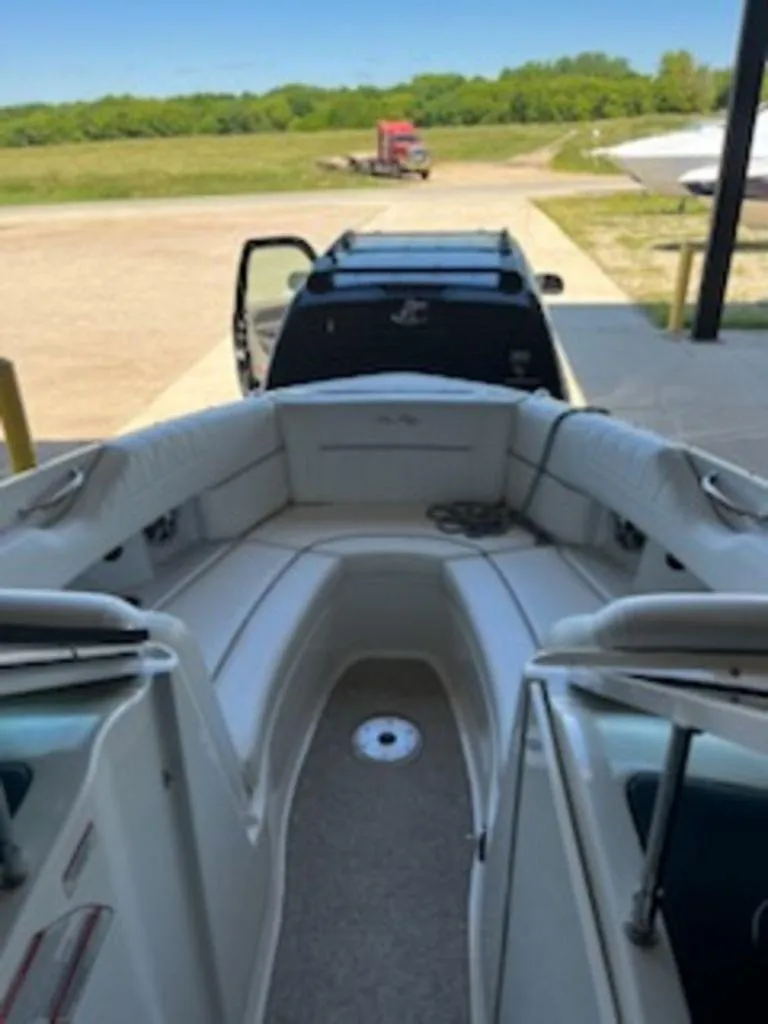 Slide: The Image of Sea Ray 250 SLX 2008 - 9