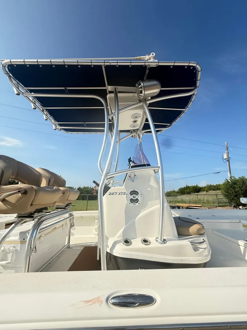 Slide: The Image of NauticStar 227 XTS BAY 2019 - 3