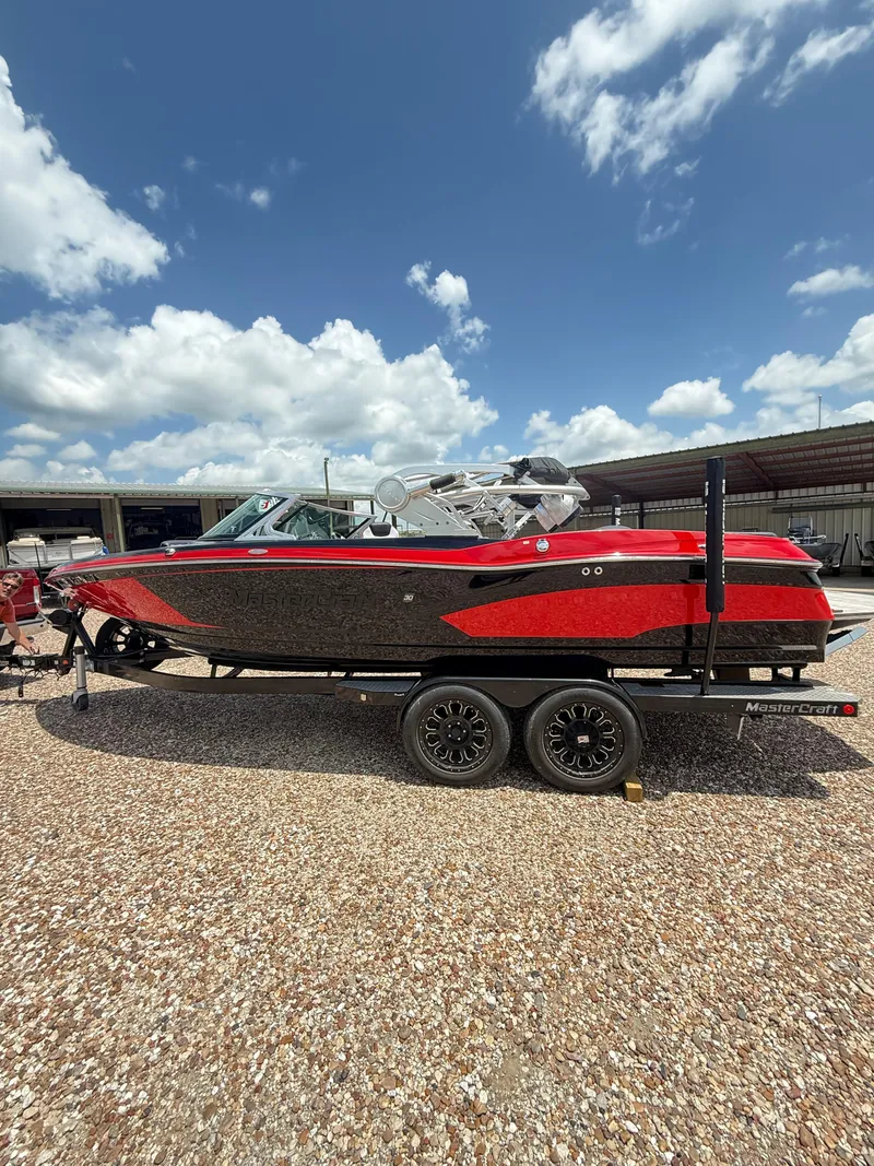 Slide: The Image of MasterCraft X30PRM 2016 - 1
