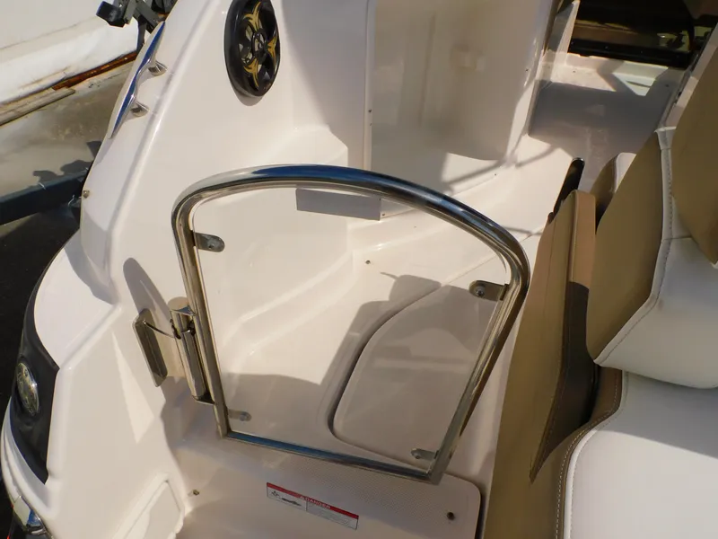 Slide: The Image of Regal 28 Express 2016 - 16