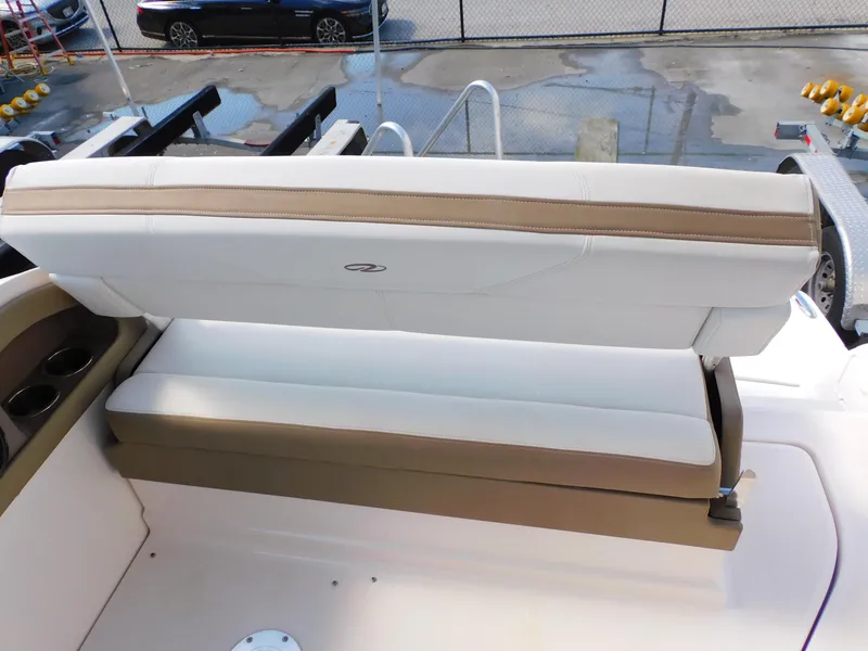 Slide: The Image of Regal 28 Express 2016 - 22