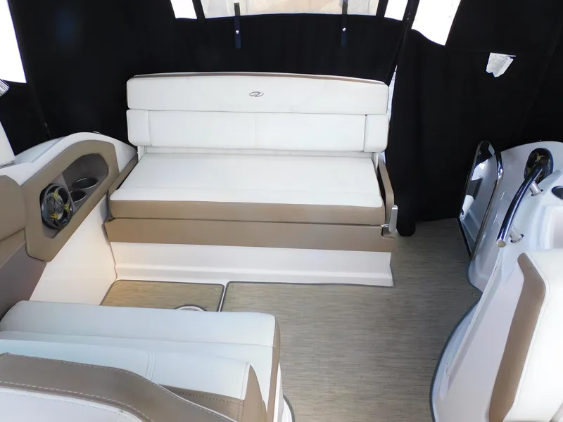 Slide: The Image of Regal 28 Express 2016 - 24