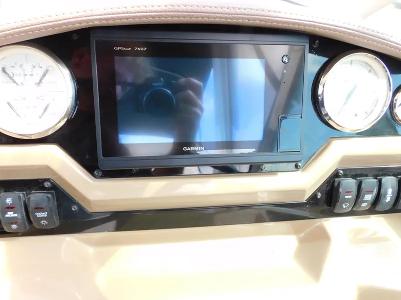 Slide: The Image of Regal 28 Express 2016 - 39