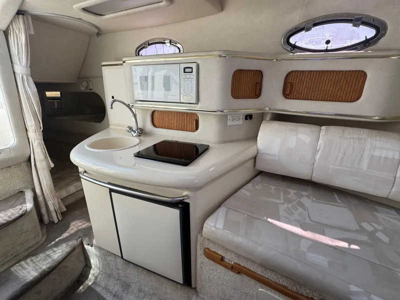 Slide: The Image of Sea Ray 270 Sundancer 1997 - 4