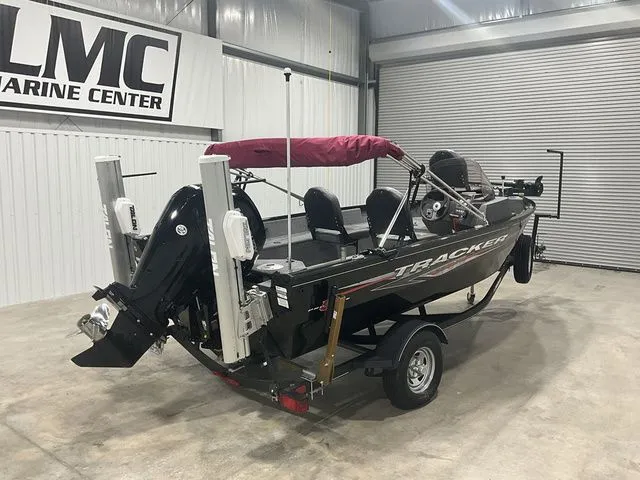 Slide: The Image of Tracker Pro Guide 160 2021 - 9