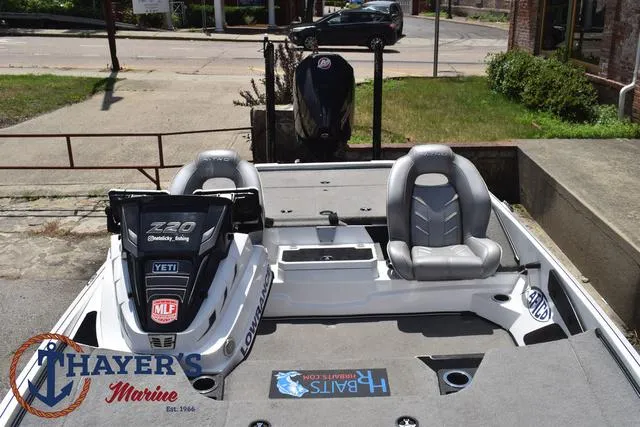 Slide: The Image of Nitro Z20 Pro 2022 - 25