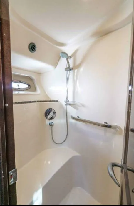 Slide: The Image of Sea Ray 58 Sedan Bridge 2008 - 50