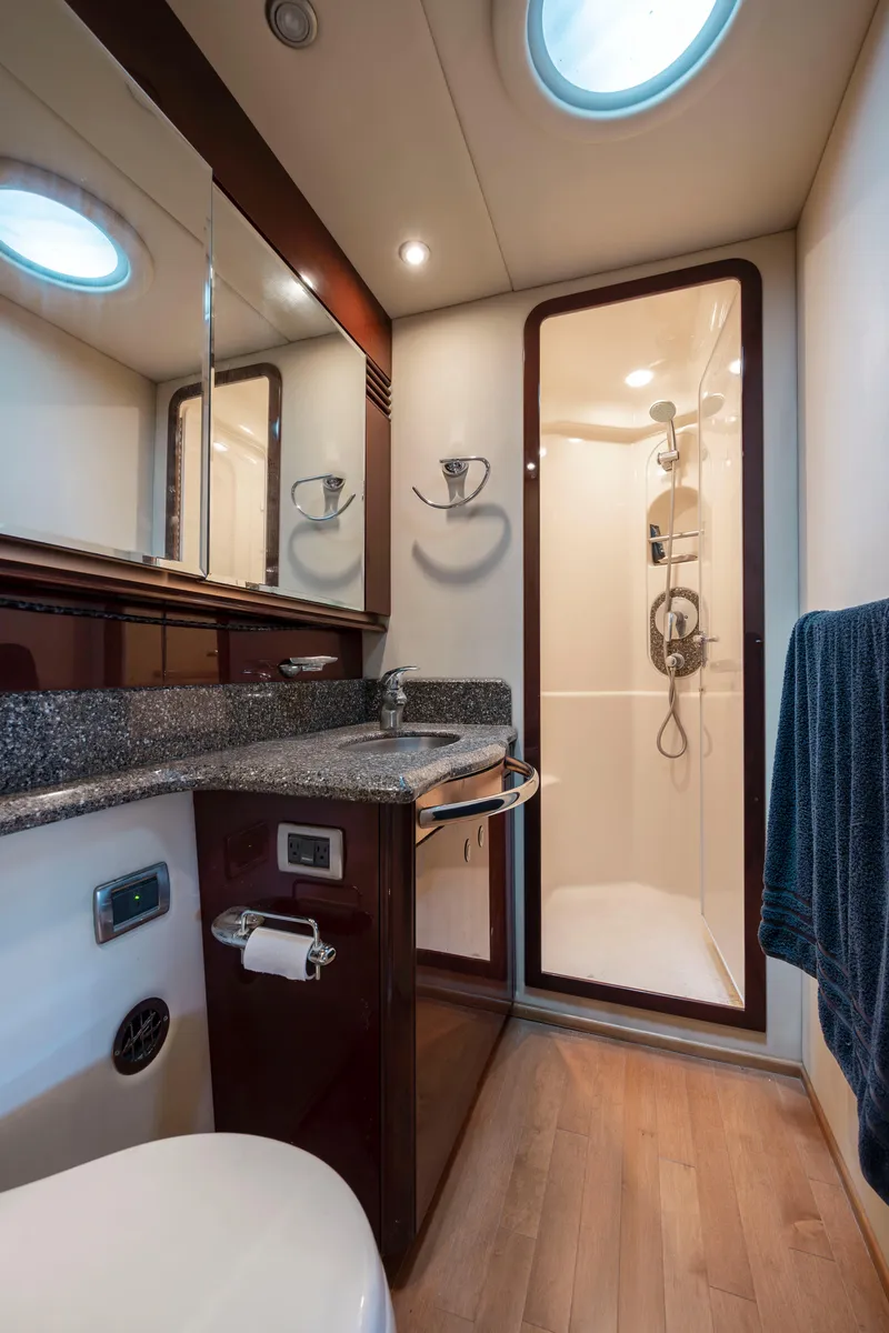 Slide: The Image of Sea Ray 58 Sedan Bridge 2008 - 55