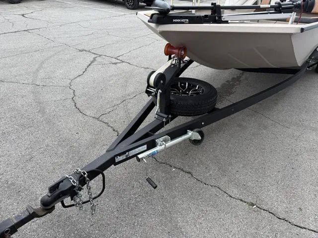 Slide: The Image of Avid 18 Rogue SC 2024 - 5