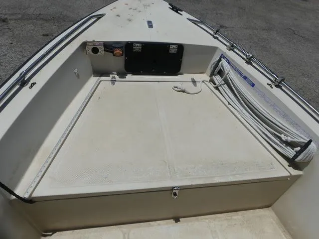 Slide: The Image of Key West 1700 Sportsman 1992 - 7