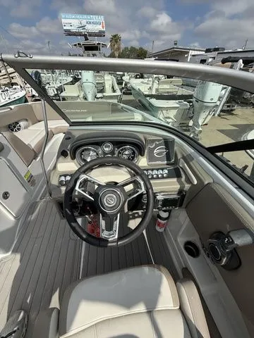 Slide: The Image of Crownline Boats 21XS 2018 - 7