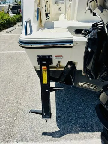 Slide: The Image of Mako 234 Center Console 2020 - 5