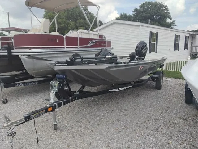 Slide: The Image of Lowe Stinger 175C 2019 - 8