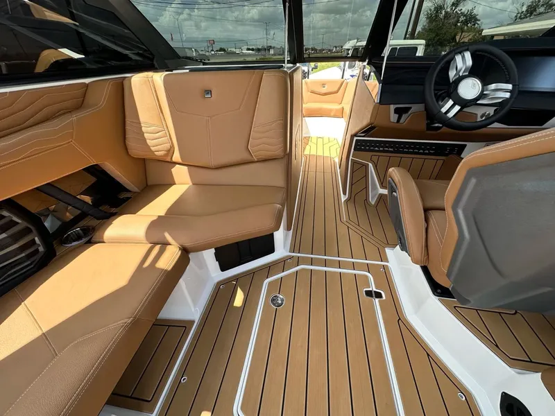 Slide: The Image of Nautique G23 2026 - 14