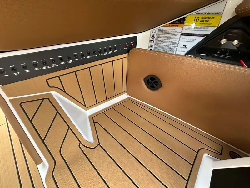 Slide: The Image of Nautique G23 2026 - 32