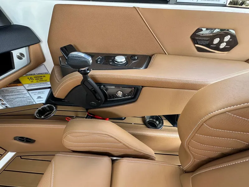 Slide: The Image of Nautique G23 2026 - 33