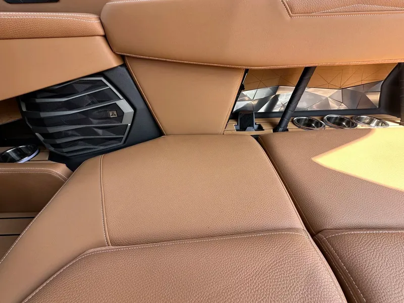 Slide: The Image of Nautique G23 2026 - 35