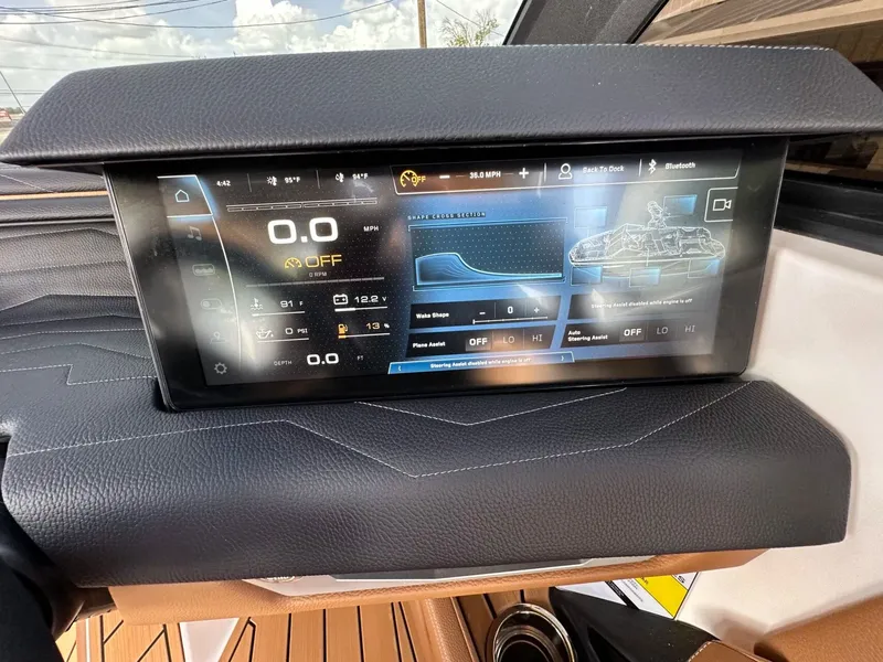 Slide: The Image of Nautique G23 2026 - 43