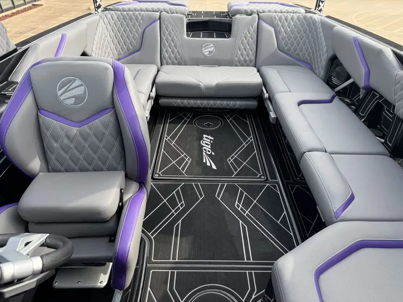 Slide: The Image of Tigé 24RZX 2024 - 20