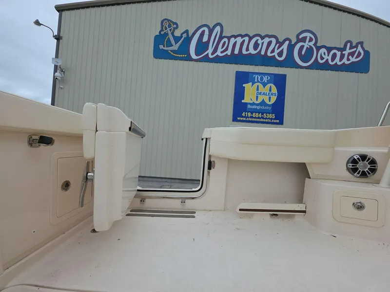 Slide: The Image of 2024 Grady-White Marlin 300 boat at Clemons Boats dealership. - 11