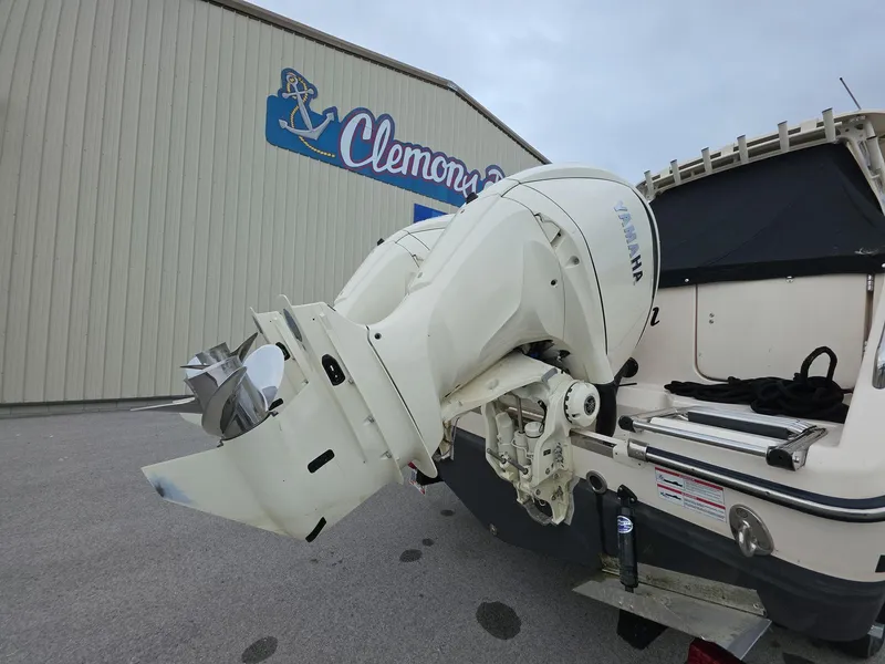 Slide: The Image of 2024 Grady-White Marlin 300 with Yamaha outboard motor at Clemons Boats. - 8